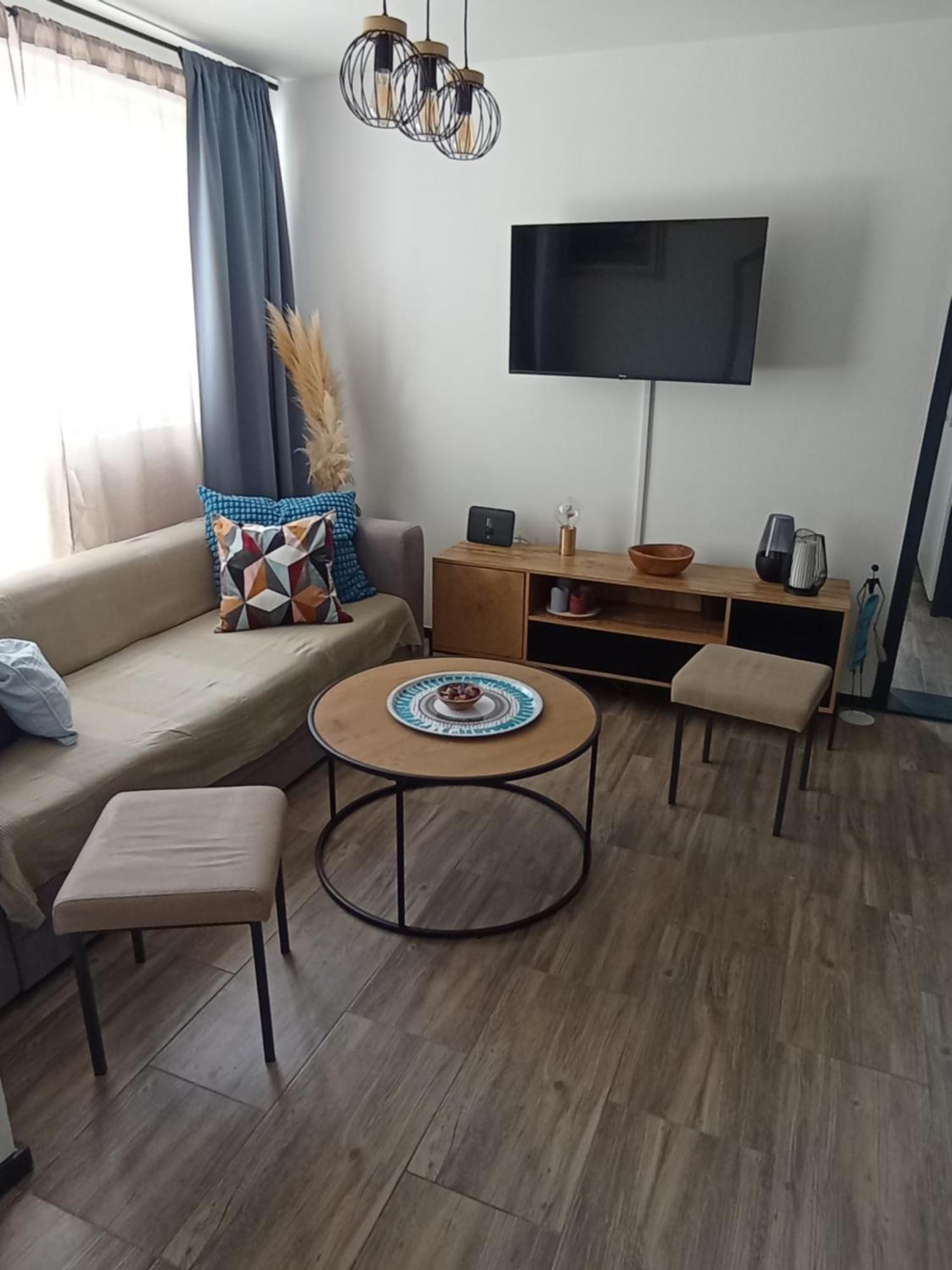 Apartments Frigan Maslenica Eksteriør bilde