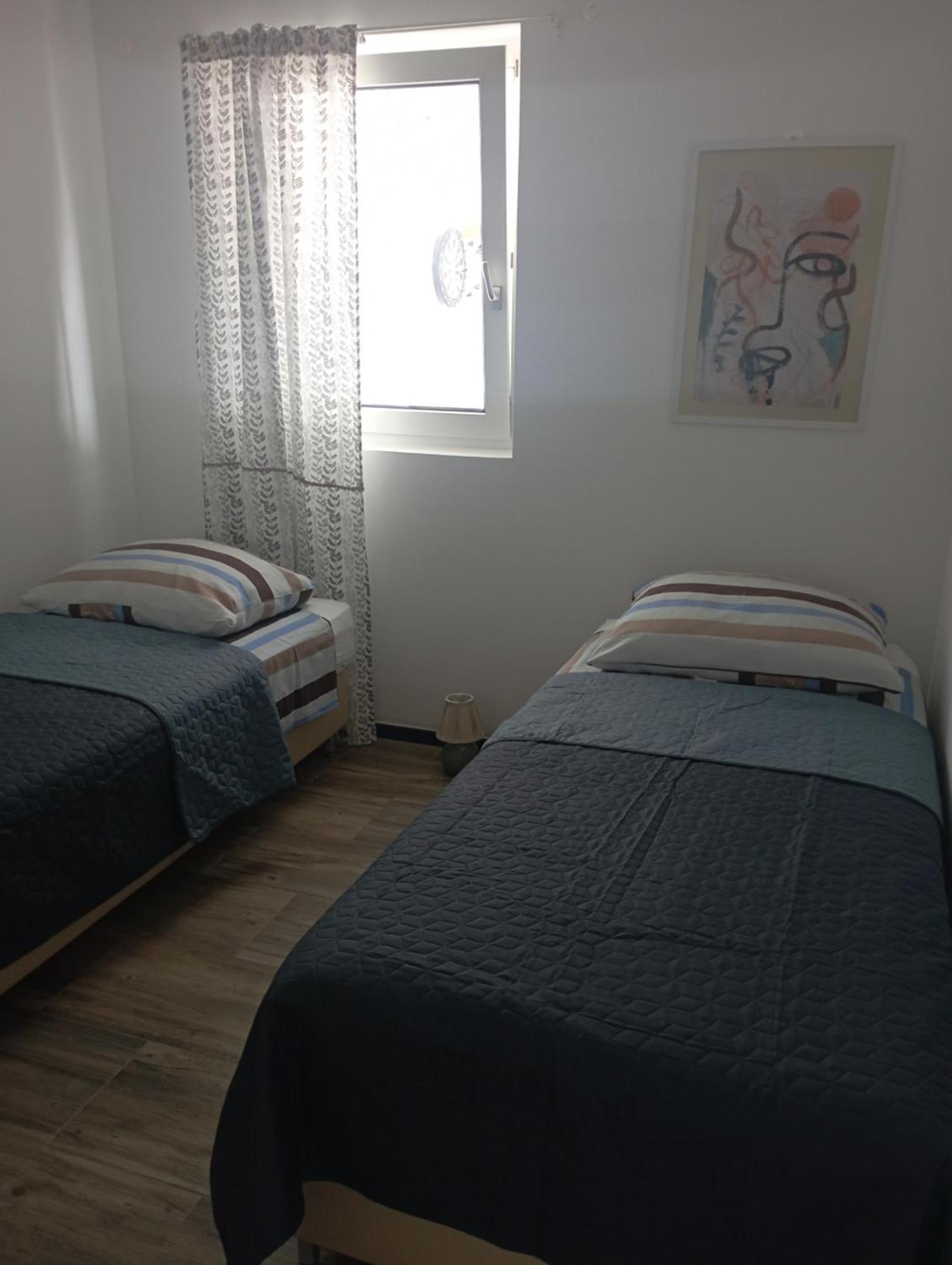 Apartments Frigan Maslenica Eksteriør bilde